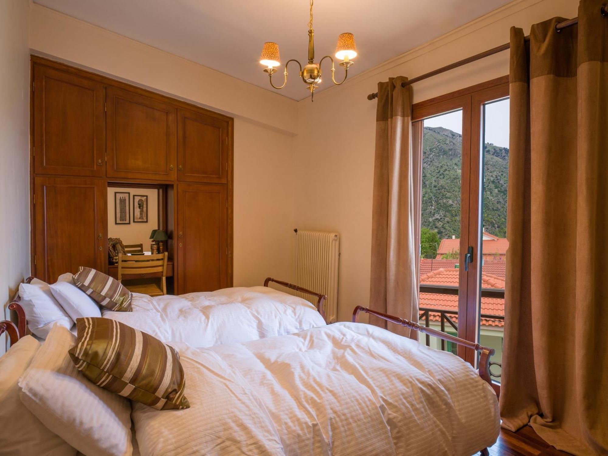 Traditional Luxury Villa Armonia Αίγιο Εξωτερικό φωτογραφία